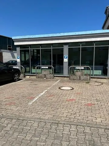 Airport Lounge Hotel Duesseldorf 3*, Dusseldorf
